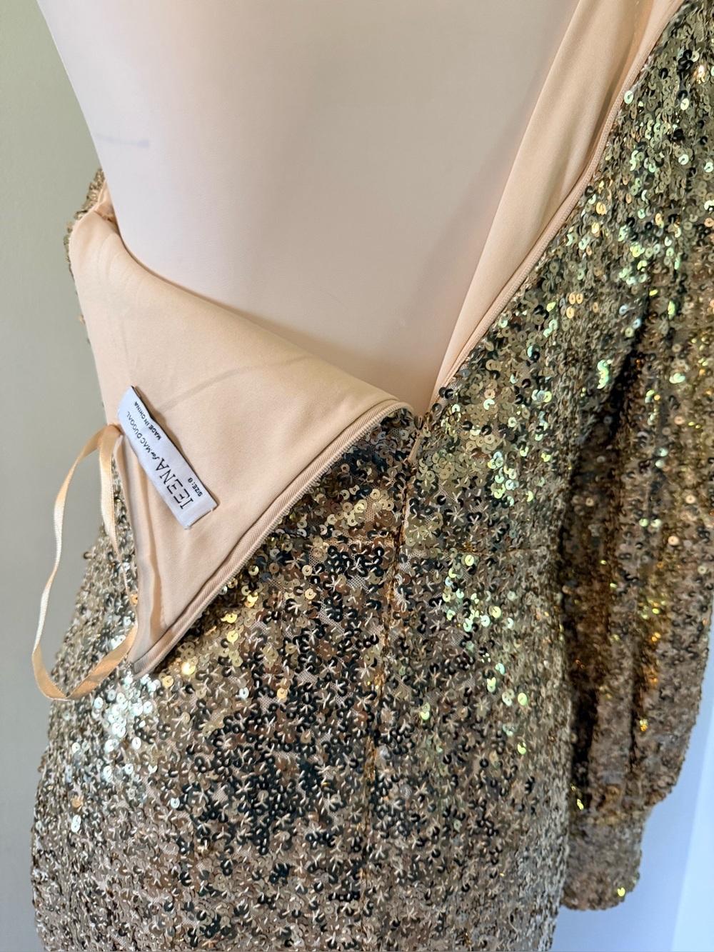 Ieena Mac Duggal Gold Sequin One Shoulder Mini Dress Size 8 NWOT - Picture 6 of 6